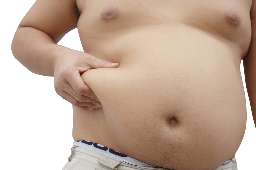 übergewichtiger Mann, Bauch (Symbolbild)