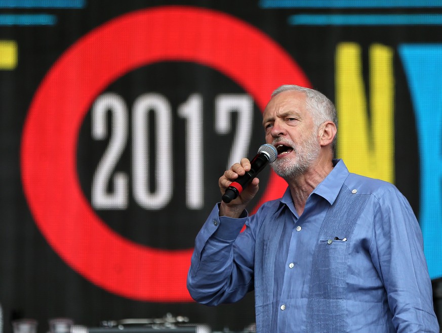 epa06047760 Britain&#039;s Labour Party leader Jeremy Corbyn speaks on stage at the Glastonbury Festival of Contemporary Performing Arts 2017 at Worthy Farm, near Pilton, Somerset, Britain, 24 June 20 ...