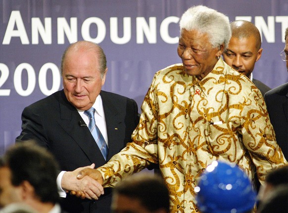 Sepp Blatter wird in Afrika gerne als «altes Krokodil» bezeichnet, eine grosse Ehre.