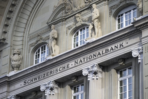 Sitz der Schweizerischen Nationalbank in Bern: Der Franken sei nach wie vor «sehr hoch bewertet.»