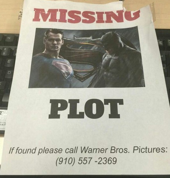 Batman v Superman Plot wanted

https://www.pinterest.com/pin/354658539387462054/