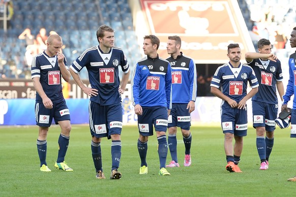 Hängende Köpfe beim FC Luzern nach der Niederlage in St. Gallen.&nbsp;