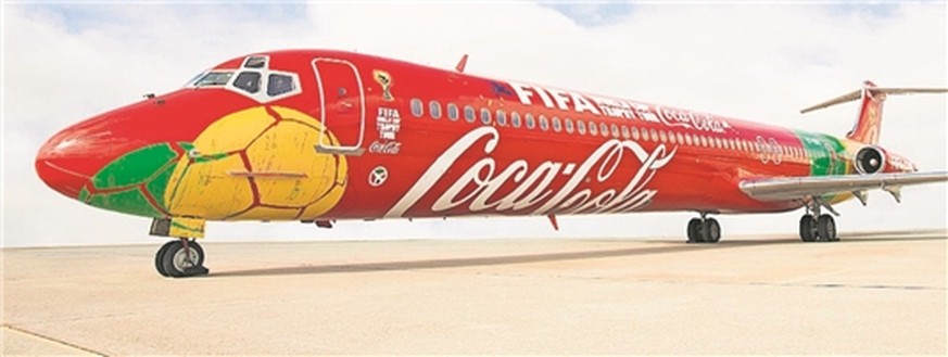2014 La campagne publicitaire de Coca-Cola pour la coupe du Monde de Football est la plus importe de l'histoire de l'entreprise.