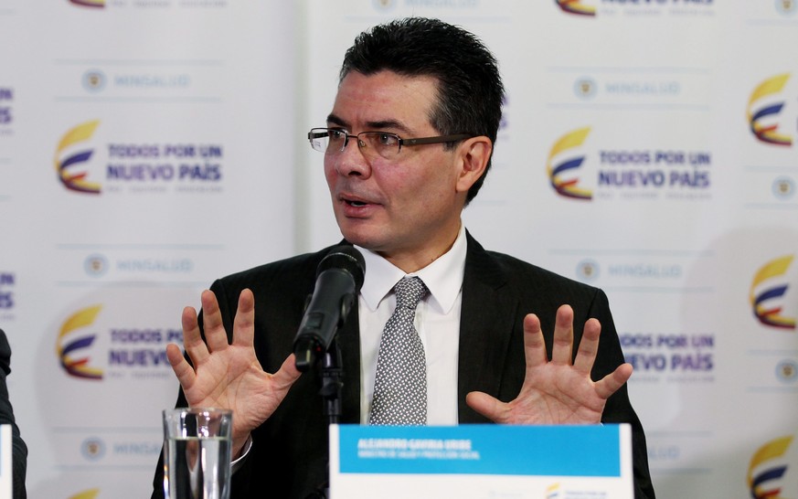 Der Gesundheitsminister Kolumbiens, Alejandro Gaviria, informiert über das Virus.