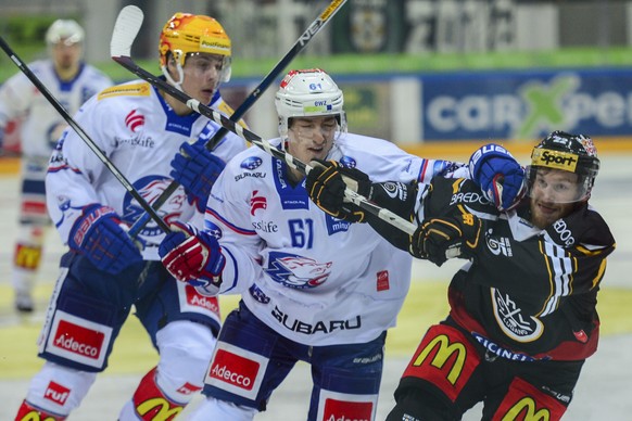 ZSC-Topskorer Auston Matthews (mit Goldhelm) bleibt heute ohne Skorerpunkt.