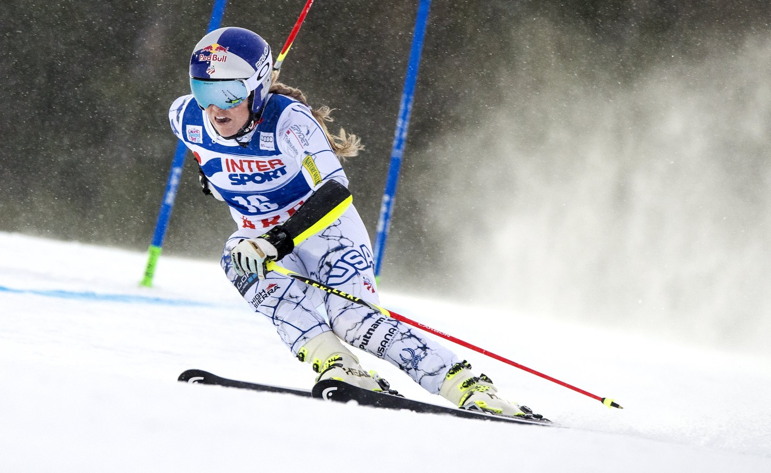 Vonn gewinnt den Riesenslalom in Are.