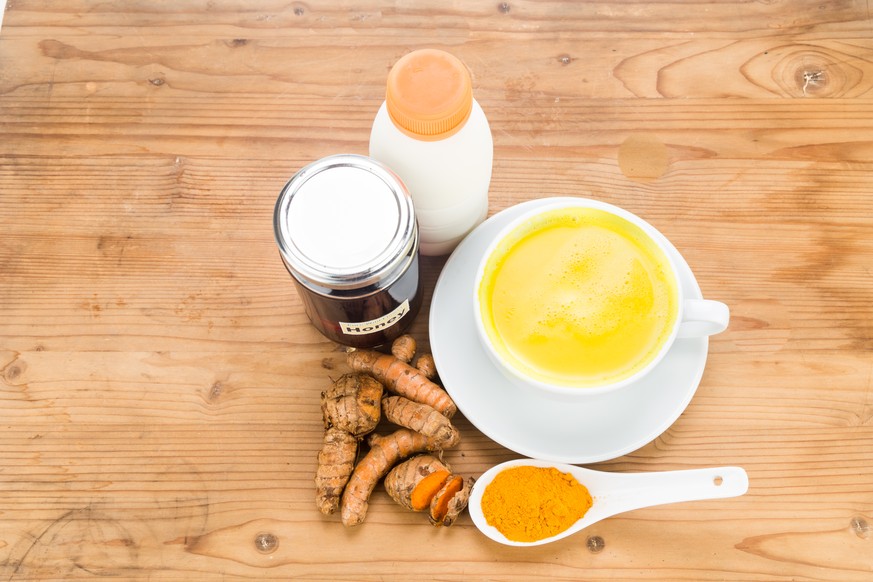 turmeric milk kurkuma milch golden milk erkältung ayurveda