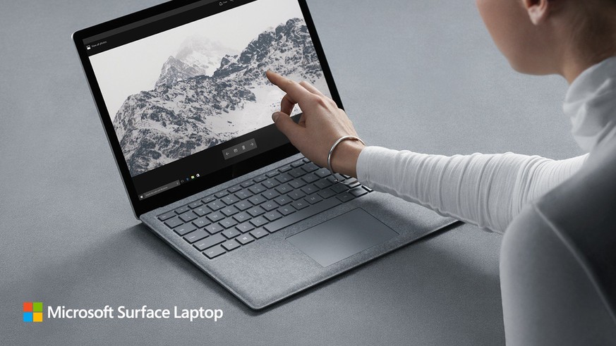 Der 13,5 Zoll grosse Surface Laptop hat einen Touchscreen und lässt sich optional per Surface-Stift und -Dial bedienen.