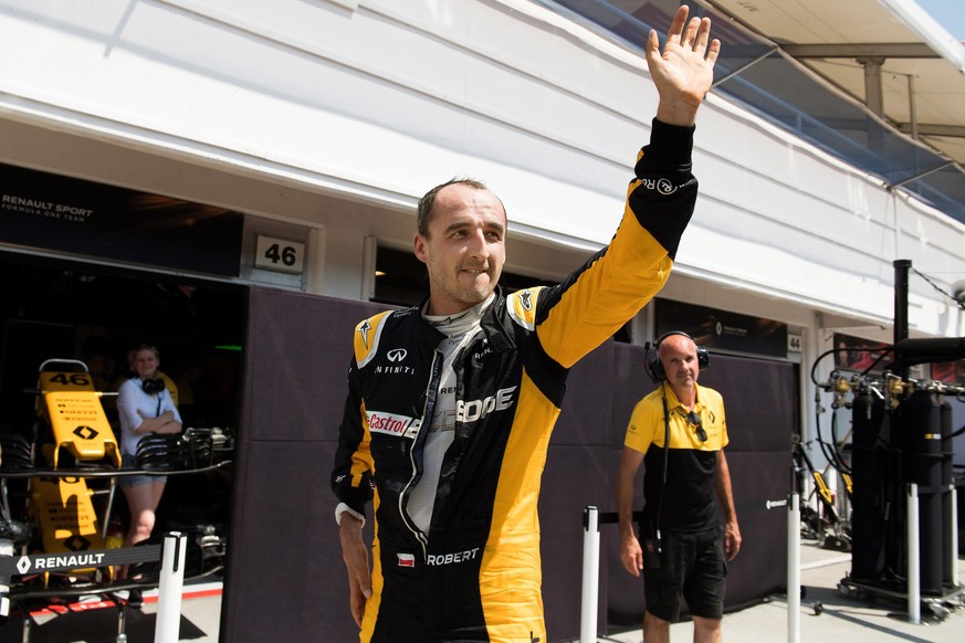 epa06121299 Former Formula One driver Robert Kubica of Poland participates in a test session for Team Renault during the first ever testing of racing cars held on the Hungaroring circuit in Mogyorod,  ...