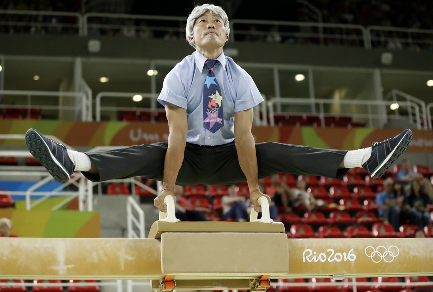 Switzerland&#039;s Li Donghua, gold medalist in pommel hors in Atlanta 1996 Olympic Games performs during the gymnastics exhibition gala at the 2016 Summer Olympics in Rio de Janeiro, Brazil, Wednesda ...