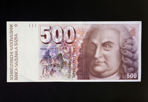 Die Vorderseite der Schweizer 500-Franken-Note aus der Banknotenserie von 1976 mit dem Abbild von Albrecht von Haller, aufgenommen im Juni 1993. (KEYSTONE/Martin Ruetschi)