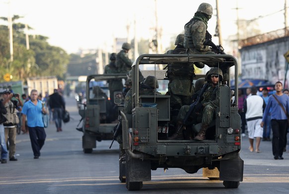 Brasiliens Armee kämpft gegen das Zika-Virus.