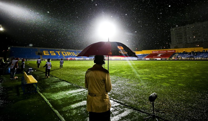 Die Partie zwischen Estoril und PSV musste wegen Regens abgebrochen werden.