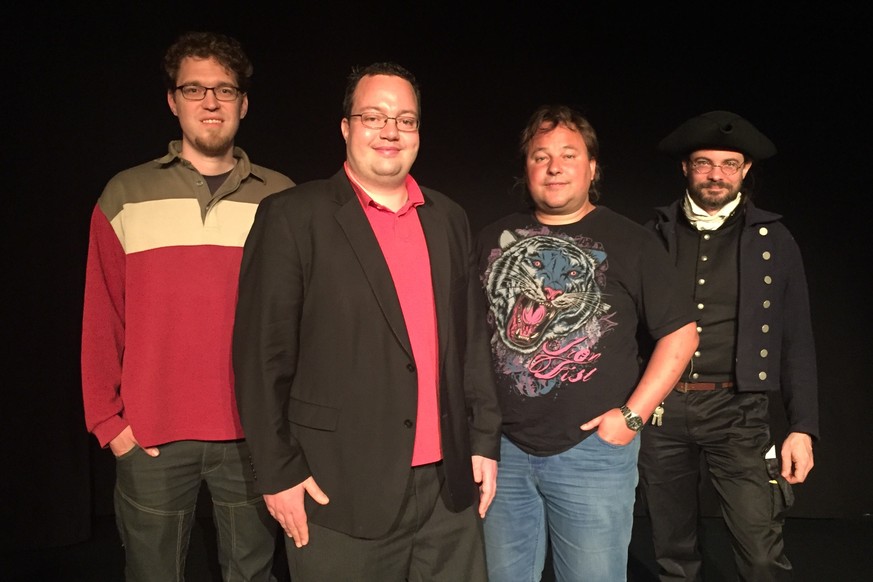 Die Spitzenkandidaten der Piratenpartei Schweiz für den Nationalrat 2015: David Herzog, Patrick Stählin, Marc Wäckerlin, Peter Keel (von links nach rechts).