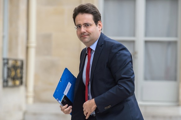 epa05862142 (FILE) French junior minister for foreign trade Matthias Fekl arriving prior to a meeting with French-African entrepreneurs at the Elysee Palace in Paris, France, 07 October 2016 (reissued ...