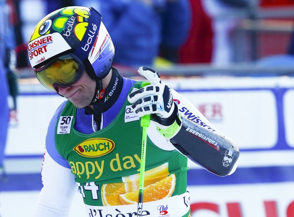 Switzerland&#039;s Justin Murisier reacts after completing an alpine ski, men&#039;s World Cup giant slalom, in Val d&#039;Isere, France, Sunday, Dec. 4, 2016. (AP Photo/Giovanni Auletta)