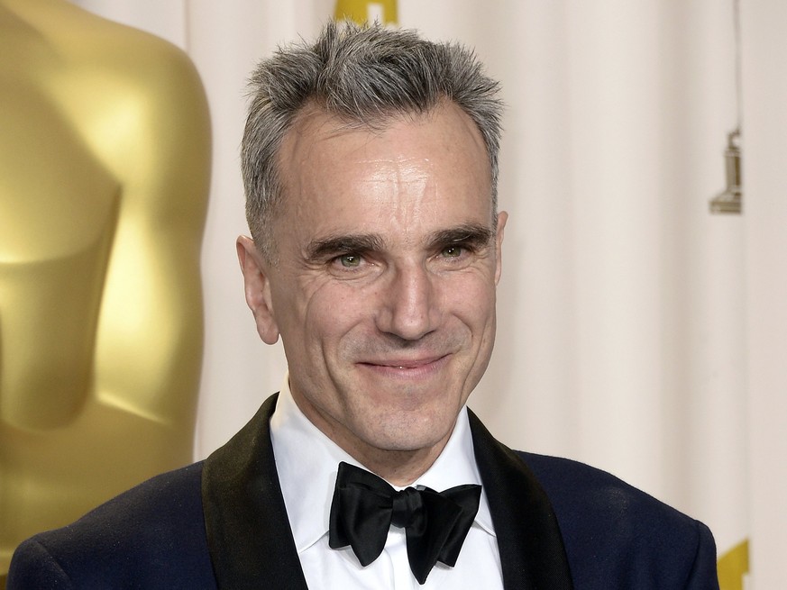 epa05920567 (FILE) - A file picture dated 24 February 2013 shows British actor Daniel Day-Lewis during the 85th Academy Awards ceremony at the Dolby Theatre in Hollywood, California, USA. Day-Lewis wi ...