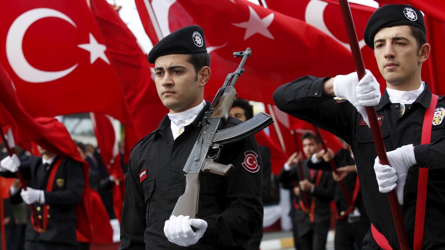 Turkish police officers march during a Republic Day ceremony in Istanbul, Turkey, October 29, 2015. To match TURKEY-SECURITY/POLICE REUTERS/Murad Sezer/File Photo