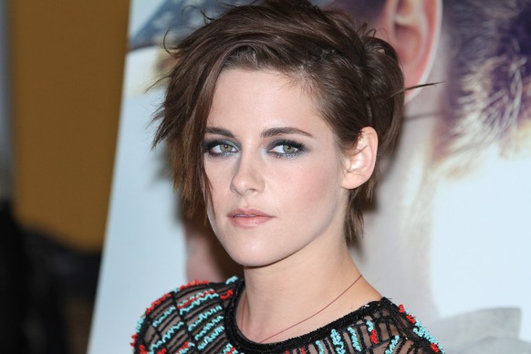 Und hier mal ein echtes Vorbild: Kristen Stewart.