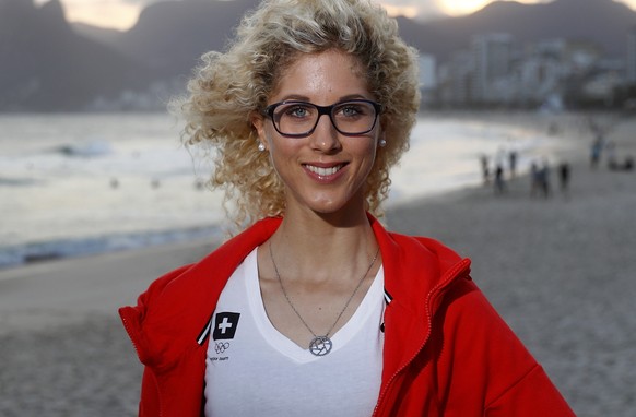 Swiss cycling athlete Jolanda Neff poses in front of Ipanema beach prior to a media conference of the Swiss cycling team prior to the Rio 2016 Olympic Summer Games at the TV-Studio in Ipanema in Rio d ...