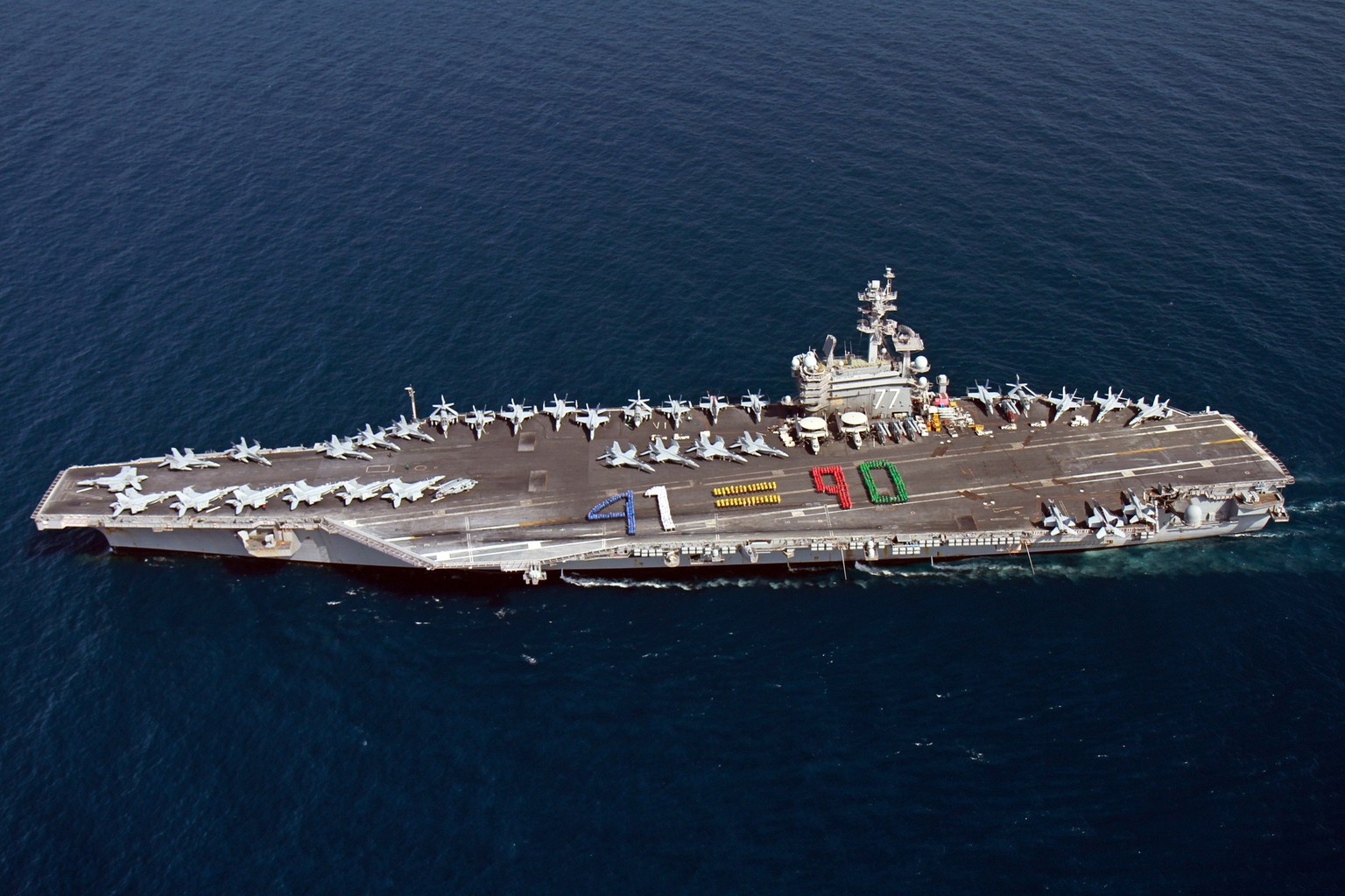 Der US-Flugzeugträger «USS George H.W. Bush» auf dem Weg an den Persischen Golf.