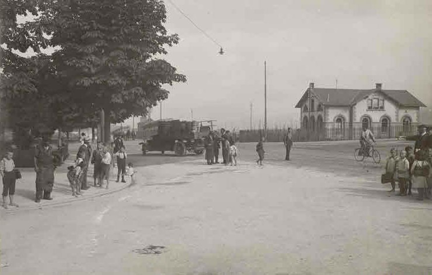 Nichts los: der Hardplatz 1920.