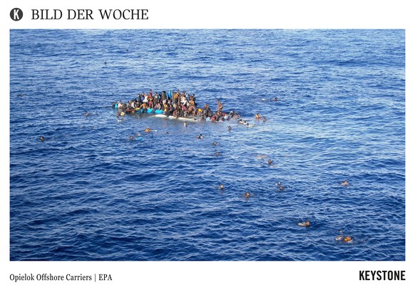 Flüchtlinge auf dem Mittelmeer.