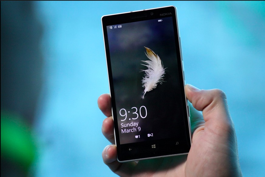 Der Nachfolger des&nbsp;Nokia Lumia 930&nbsp;(Bild) wird vermutlich das erste Smartphone mit dem neuen Betriebssystem Windows 10 sein.