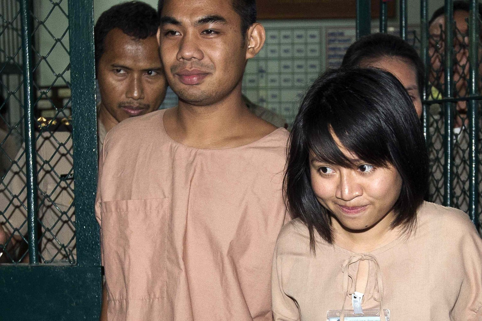 Die Aktivistin Porntip Mankong und der Student Patiwat Saraiyaem.