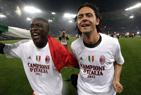 Seedorf und Inzaghi als Milan-Spieler bei der Meisterfeier 2011. Auch sie blieben nicht lange Trainer ihres Vereins.