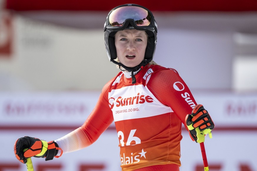Nachrichten Linkding Noemie Kolly of Switzerland reacts in the finish area during the women's Downhill race at the Alpine Skiing FIS Ski World Cup, in Crans-Montana, Switzerland, Friday, February 16, 2024. (KEYSTONE/ ...