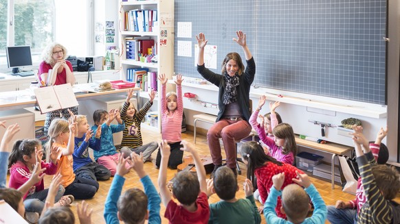 Im Schulzimmer verbreiten sich Viren rasant.