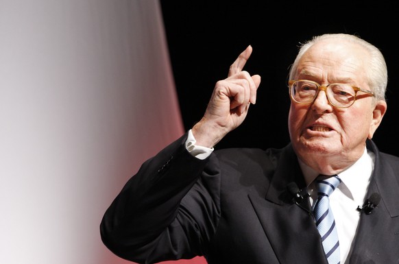 epa05246284 (FILE) A file picture dated 24 January 2010 shows Jean-Marie Le Pen, European deputy and then France&#039;s far-right Front National political party leader, addressing supporters during hi ...