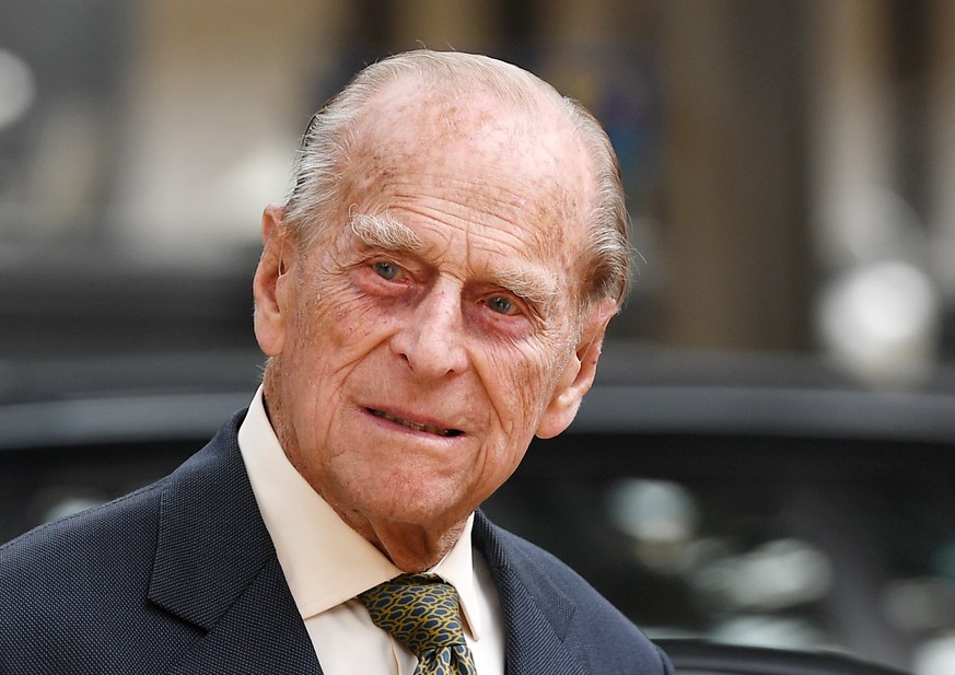 epa06025888 Britain&#039;s Prince Philip, The Duke of Edinburgh following the unveiling of the new Great Western train at Paddington Station in London, Britain, 13 June 2017. Queen Elizabeth II, accom ...