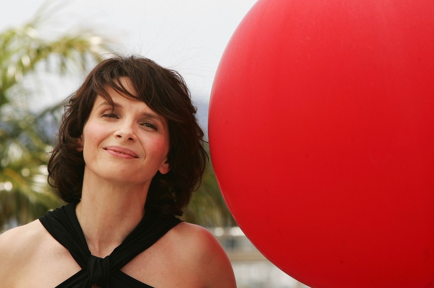 2007: Juliette Binoche, Frankreichs liebstes Lächeln, wirbt für einen Film namens «Le voyage du ballon rouge».