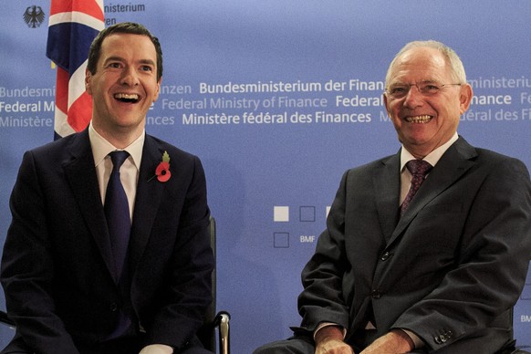 Finanzminister Wolfgang Schäuble, hier an der Seite seines britischen Kollegen, hat gut lachen.