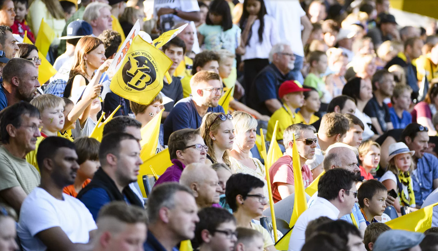 Enttäuschte YB-Fans: Der ganze Sektor B wird von den Gladbach-Fans besetzt.&nbsp;