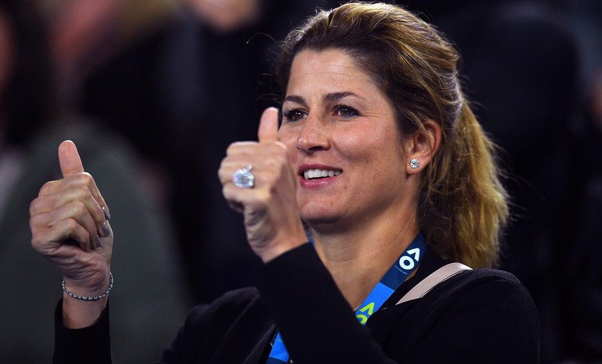 epa05734189 Wife of Roger Federer, Mirka Federer, gestures after Roger Federer of Switzerland won his Men&#039;s Singles tird round match against Tomas Berdych of Czech Republic at the Australian Open ...