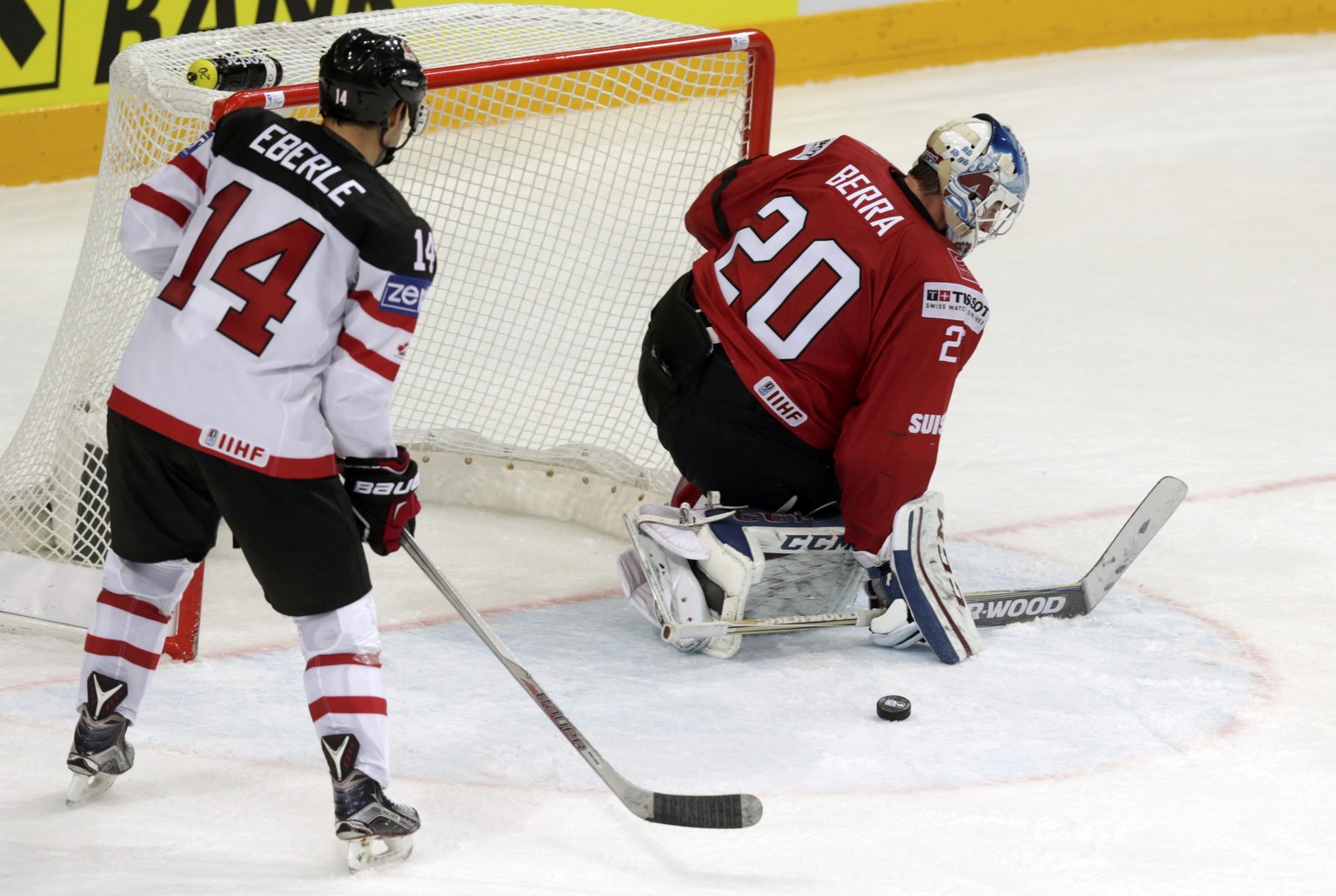 Reto Berra musste gestern gegen Kanada sieben Tore zulassen.