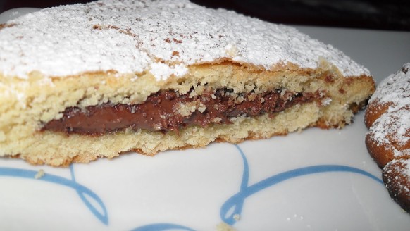 meringhi genovesi con nutella dessert ligurien italien http://lacuochida.blogspot.ch/2010/03/genovesi-alla-nutella.html