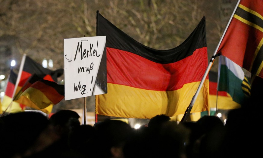 «Merkel muss weg»: Parole an einem Pegida-Marsch in Dresden.