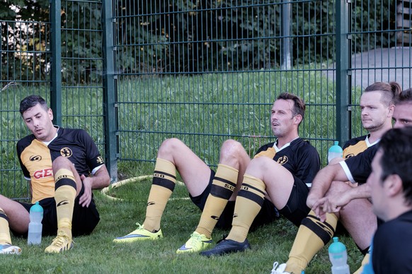 Marco Streller neu bei YB? Nein, auch Dornach trägt Schwarz-Gelb.