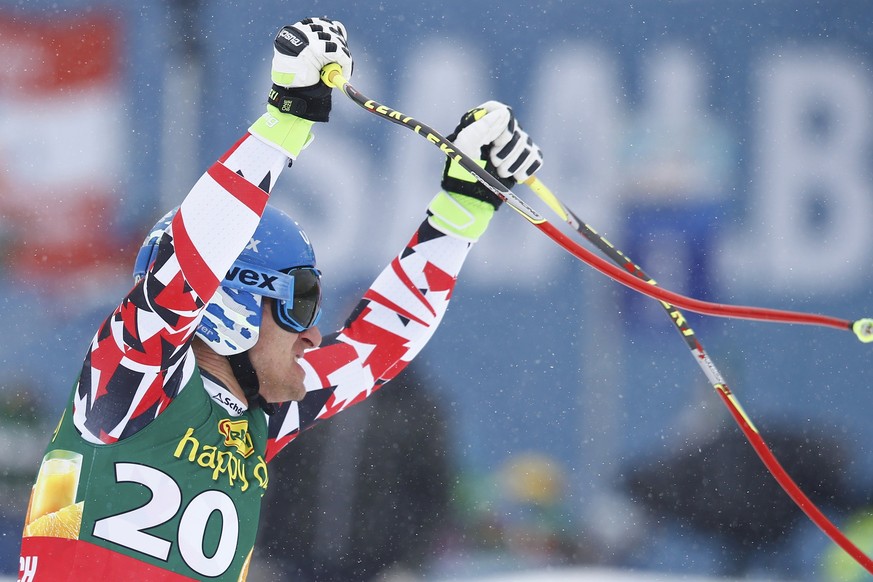 Matthias Mayer weiss im Ziel, dass seine Fahrt schnell war.