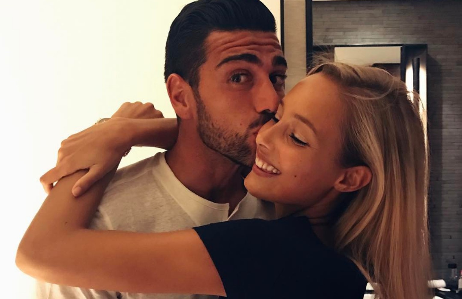 Fussballer Graziano Pellè und seine Freundin Viky Varga fühlen sich wohl in China.&nbsp;