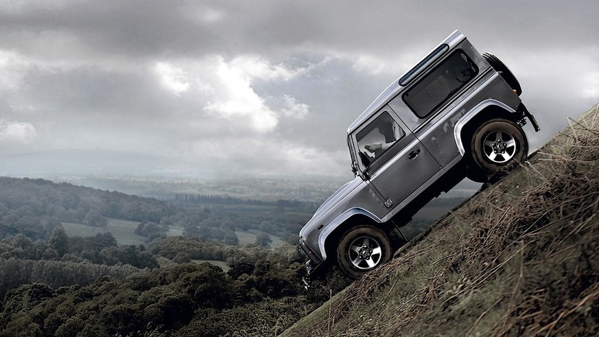 Der unangefochtene König aller Geländewagen. 1947 als britische Antwort auf den Willys Jeep konzipiert, erwies sich das Design als dermassen gut, dass es bis heute unverändert blieb. Die aktuellen Mod ...