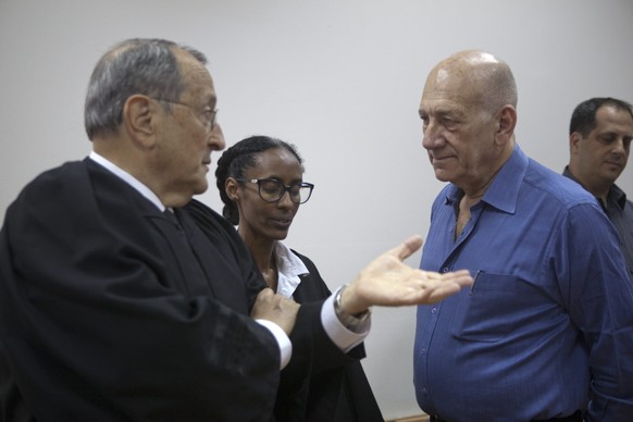 Ehud Olmert muss acht Monate hinter Gitter.