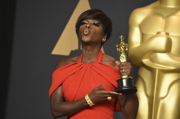 Viola Davis poses in the press room at the Oscars on Sunday, Feb. 26, 2017, at the Dolby Theatre in Los Angeles. (Photo by Jordan Strauss/Invision/AP)