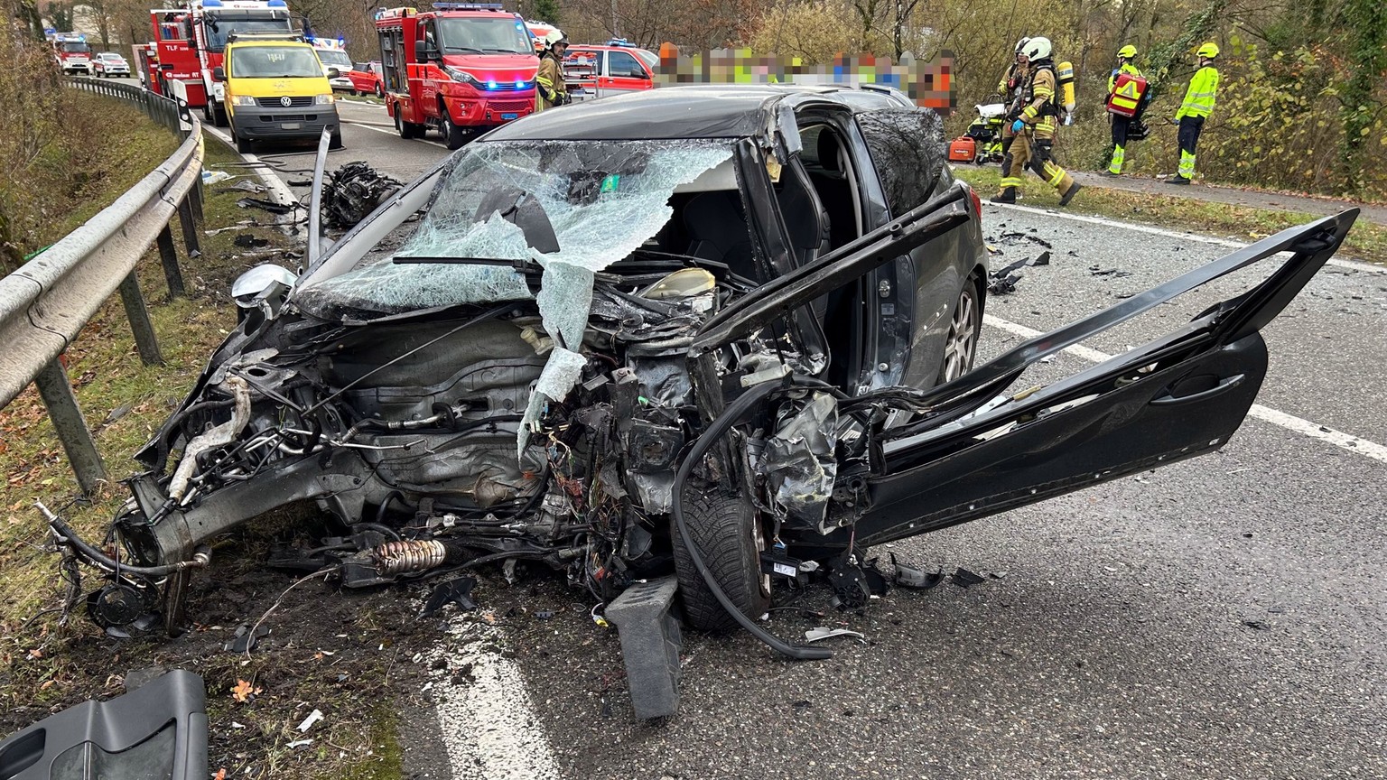 Nachrichten Linkding Postauto Unfall Koblenz