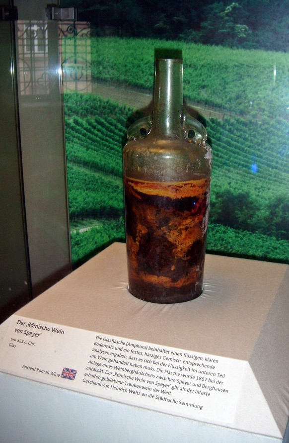 Römischer Wein, Speyer um 325, Bodenfund 1867, gilt als ältester erhaltener Traubenwein der Welt.