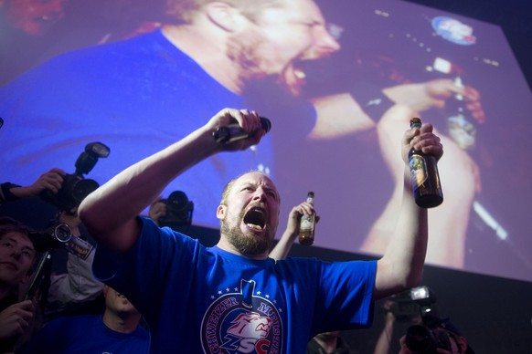 Partylöwe Seger nach dem Meistertitel 2014.